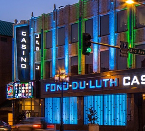 Fond-Du-Luth_Exterior-Night-For-website-thumbnail