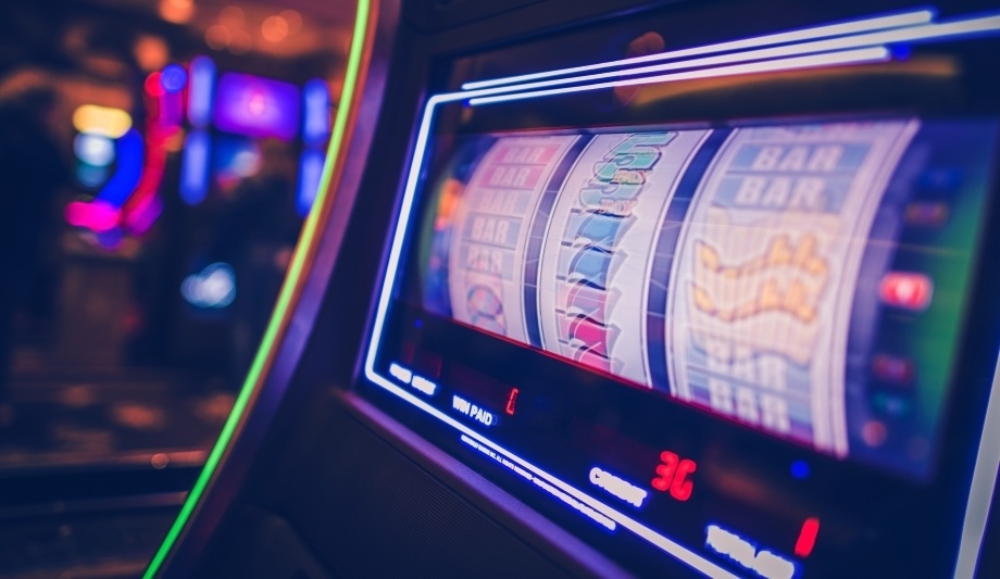 nav-casino-gaming-920x533